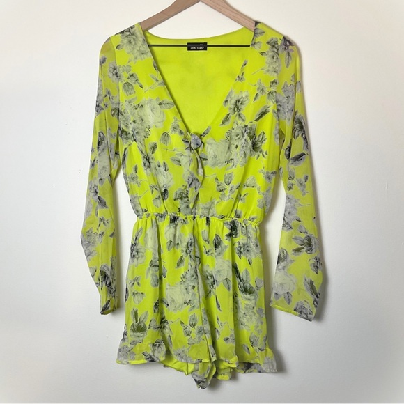 Dee Elle Romper | Lime Green | Floral | Long Sleeve | M - Picture 2 of 8